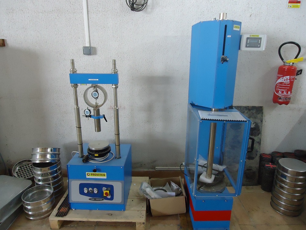 Presse CBR Machine PROCTOR Antilles Géotechnique